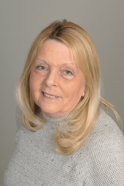 Photo of Terri Schena